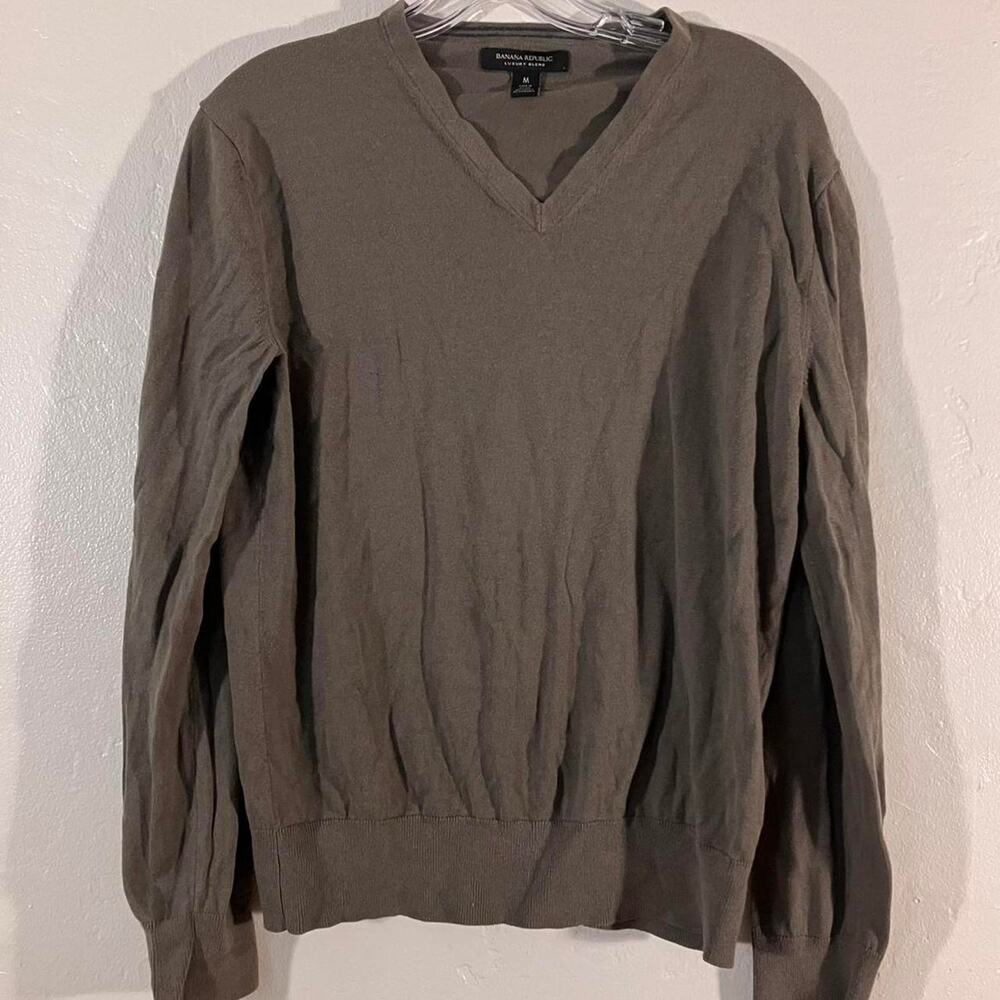 Banana Republic Luxury Blend Brown V-neck Sweater Medium‎
